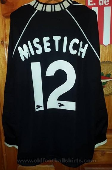 Estudiantes Goalkeeper football shirt 2002