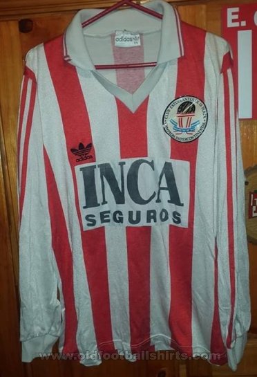 Estudiantes Home football shirt 1991 - 1992