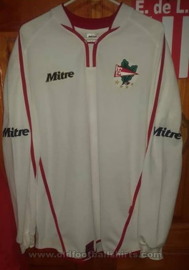 Estudiantes Away football shirt 2003 - 2004