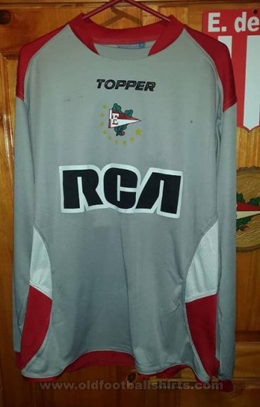 Estudiantes Goalkeeper football shirt 2008 - 2009