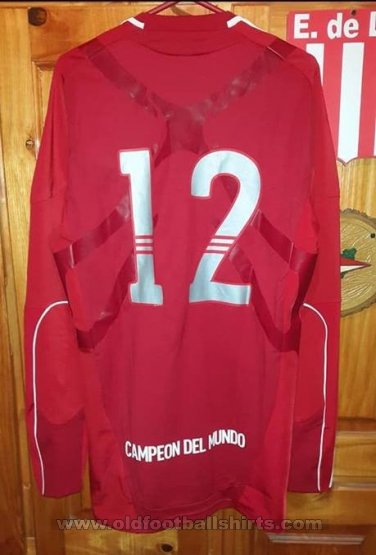 Estudiantes Goalkeeper football shirt 2012 - 2013
