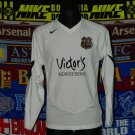 Away football shirt (unknown year)