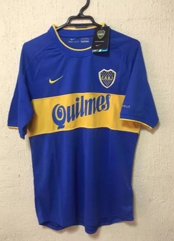 Boca Juniors Home football shirt 2000. Sponsored by Quilmes