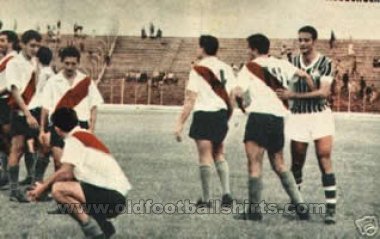 River Plate Home football shirt 1964 - ?