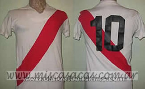 River Plate Home voetbalshirt  1975 - ?