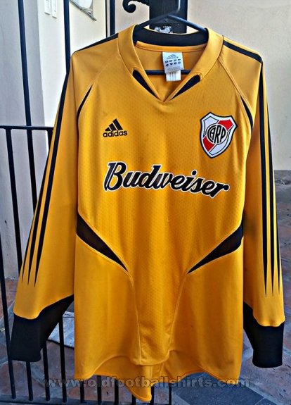 River Plate Goalkeeper football shirt 2004 - 2005