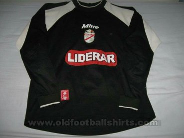 Arsenal de Sarandi Goalkeeper football shirt 2004