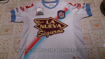Arsenal de Sarandi Away football shirt 2013 - 2014