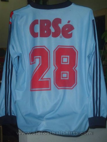Arsenal de Sarandi Home football shirt 2002