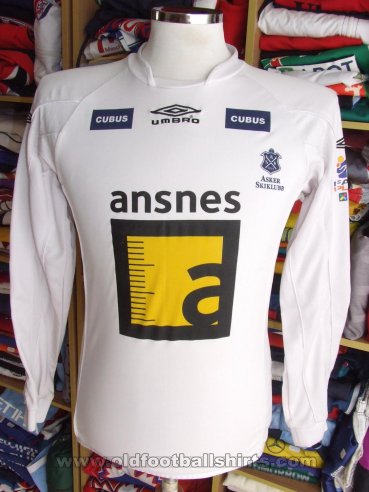 Asker SK Home football shirt (unknown year)