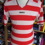 Home football shirt (unknown year)