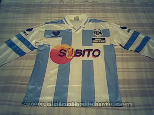Gimnasia y Esgrima (J) Home football shirt 1993 - 1994