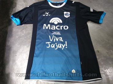 Gimnasia y Esgrima (J) Away football shirt 2016