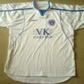 Third football shirt 2003 - 2004