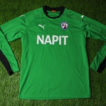 Chesterfield Goalkeeper football shirt 2014 - 2015 sponsored by Napit