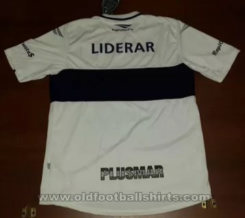 Gimnasia y Esgrima Home football shirt 2015