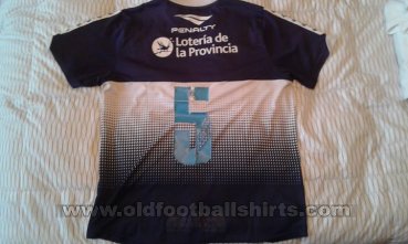 Gimnasia y Esgrima Away football shirt 2013
