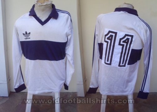 Gimnasia y Esgrima Home football shirt 1989