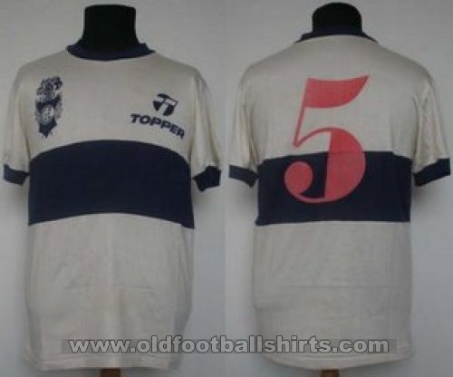 Gimnasia y Esgrima Home football shirt 1984