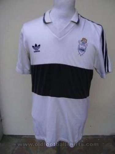 Gimnasia y Esgrima Home football shirt 1993