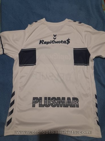 Gimnasia y Esgrima Home football shirt 2021 - 2022