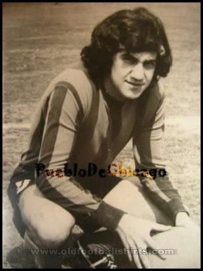Nueva Chicago Home football shirt 1979
