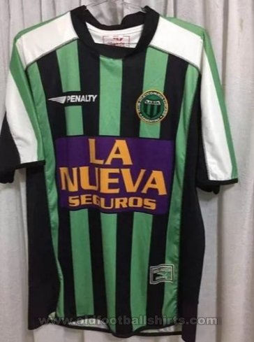 Nueva Chicago Home football shirt 2005