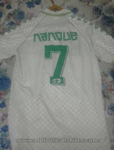 Banfield Home baju bolasepak 1990 - 1991