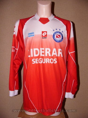 Argentinos Juniors Unknown shirt type 2000 - 2001