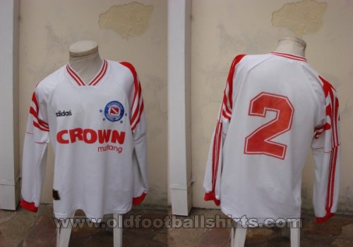 Argentinos Juniors Away football shirt 1996 - 1997