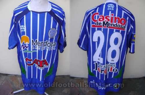 Godoy Cruz Home football shirt 2005 - 2007