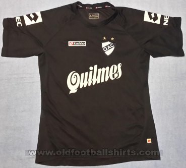 Quilmes Третья футболка 2009 - 2010