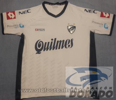 Quilmes Home football shirt 2015