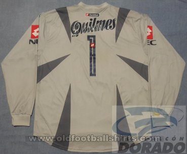 Quilmes Goalkeeper football shirt 2007 - 2008