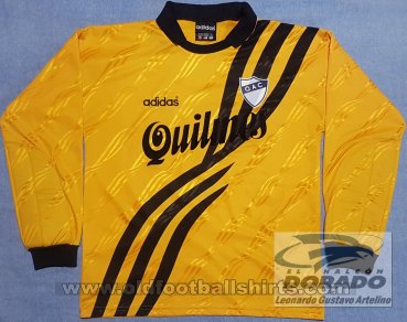 Quilmes Goalkeeper football shirt 1997 - 1998