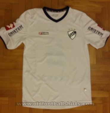 Quilmes Home football shirt 2017