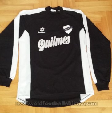 Quilmes Goalkeeper football shirt 2004 - 2005