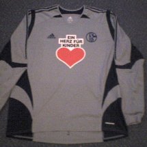 FC Schalke 04 Home football shirt 2005 - 2006 sponsored by Ein Herz Für Kinder