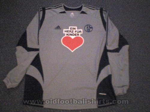 FC Schalke 04 Home football shirt 2005 - 2006