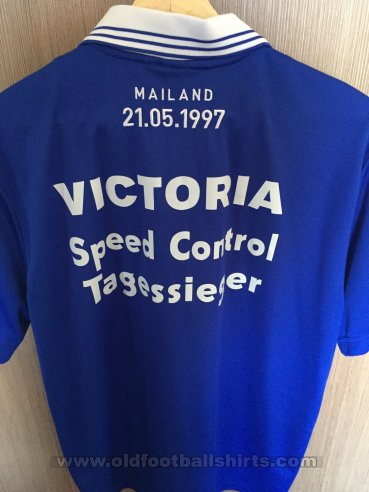 FC Schalke 04 Training/Leisure football shirt 2015