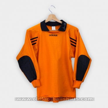 FC Schalke 04 Goalkeeper football shirt 1996 - 1997