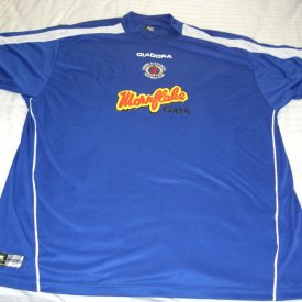 Crewe Alexandra Home football shirt 2005 - 2007 sponsored by Mornflake Oats