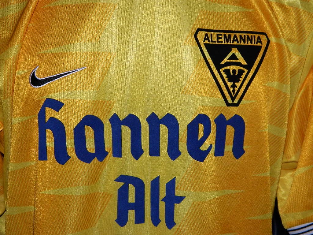 Alemannia Aachen Home FußballTrikots 1998 1999. Sponsored by Hannen Alt