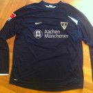 Away football shirt 2010 - 2011
