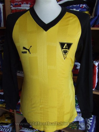 Alemannia Aachen Home football shirt (unknown year)