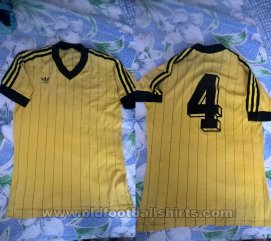 Alemannia Aachen Home football shirt 1983 - 1984