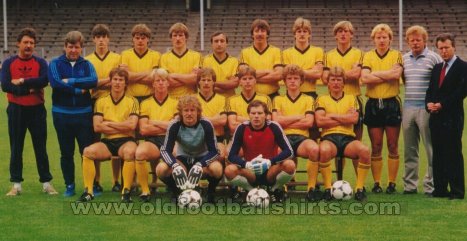 Alemannia Aachen Home football shirt 1983 - 1984