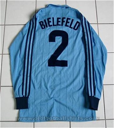 Arminia Bielefeld Home Fußball-Trikots 1982 - 1983