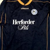 Third football shirt 2000 - 2001