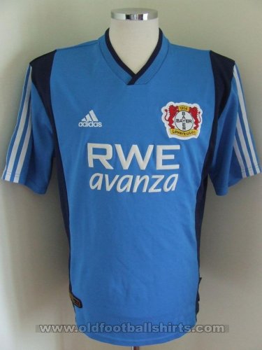 Bayer 04 Leverkusen Away football shirt 2001 - 2002